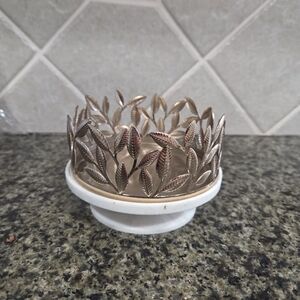 Bath and Body Works Fall Gold Foliage Marble 3 Wick Camdle Holder